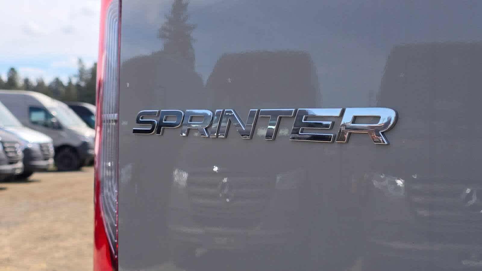 2026 Mercedes-Benz Sprinter 2500 Standard Roof I4 Diesel HO 144 AWD