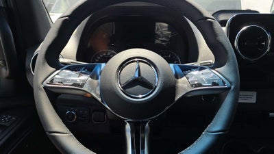 2026 Mercedes-Benz Sprinter 2500 Standard Roof I4 Diesel HO 144 AWD