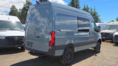 2026 Mercedes-Benz Sprinter 2500 Standard Roof I4 Diesel HO 144 AWD