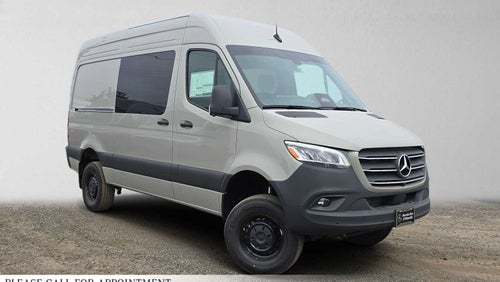 2026 Mercedes-Benz Sprinter 2500 Standard Roof I4 Diesel HO 144 AWD