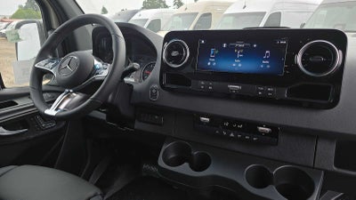 2026 Mercedes-Benz Sprinter 2500 Standard Roof I4 Diesel HO 144 AWD