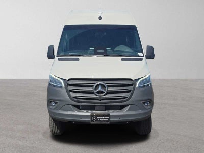 2026 Mercedes-Benz Sprinter 2500 Standard Roof I4 Diesel HO 144 AWD