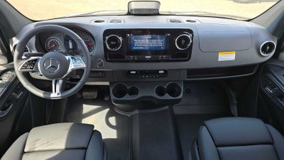 2026 Mercedes-Benz Sprinter 2500 Standard Roof I4 Diesel HO 144 AWD