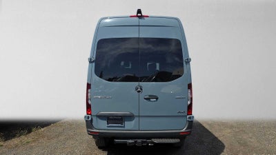 2026 Mercedes-Benz Sprinter 2500 Standard Roof I4 Diesel HO 144 AWD