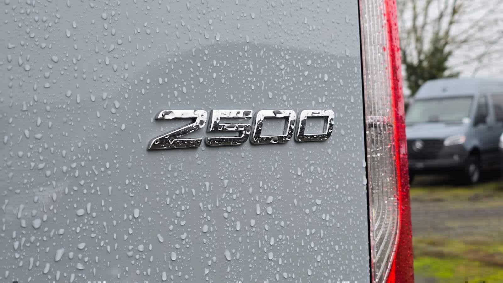 2026 Mercedes-Benz Sprinter 2500 Standard Roof I4 Diesel HO 144 AWD