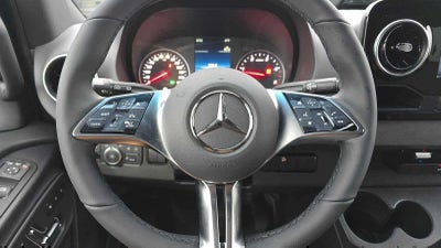2026 Mercedes-Benz Sprinter 2500 Standard Roof I4 Diesel HO 144 AWD