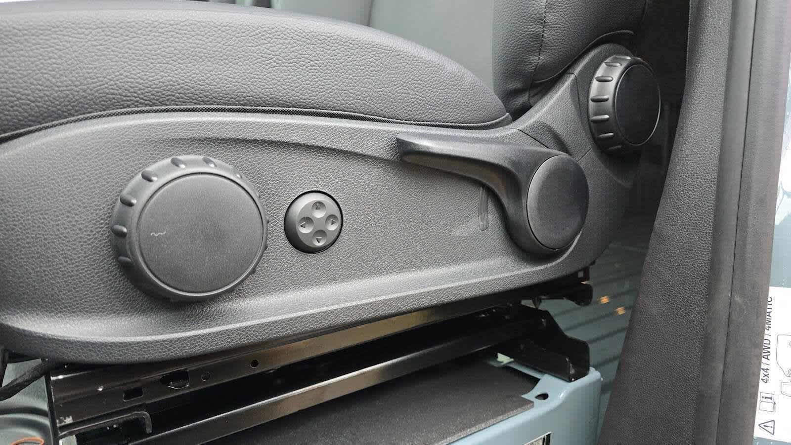 2026 Mercedes-Benz Sprinter 2500 Standard Roof I4 Diesel HO 144" AWD