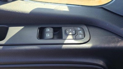 2026 Mercedes-Benz Sprinter 2500 Standard Roof I4 Diesel HO 144 AWD