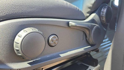 2026 Mercedes-Benz Sprinter 2500 Standard Roof I4 Diesel HO 144 AWD