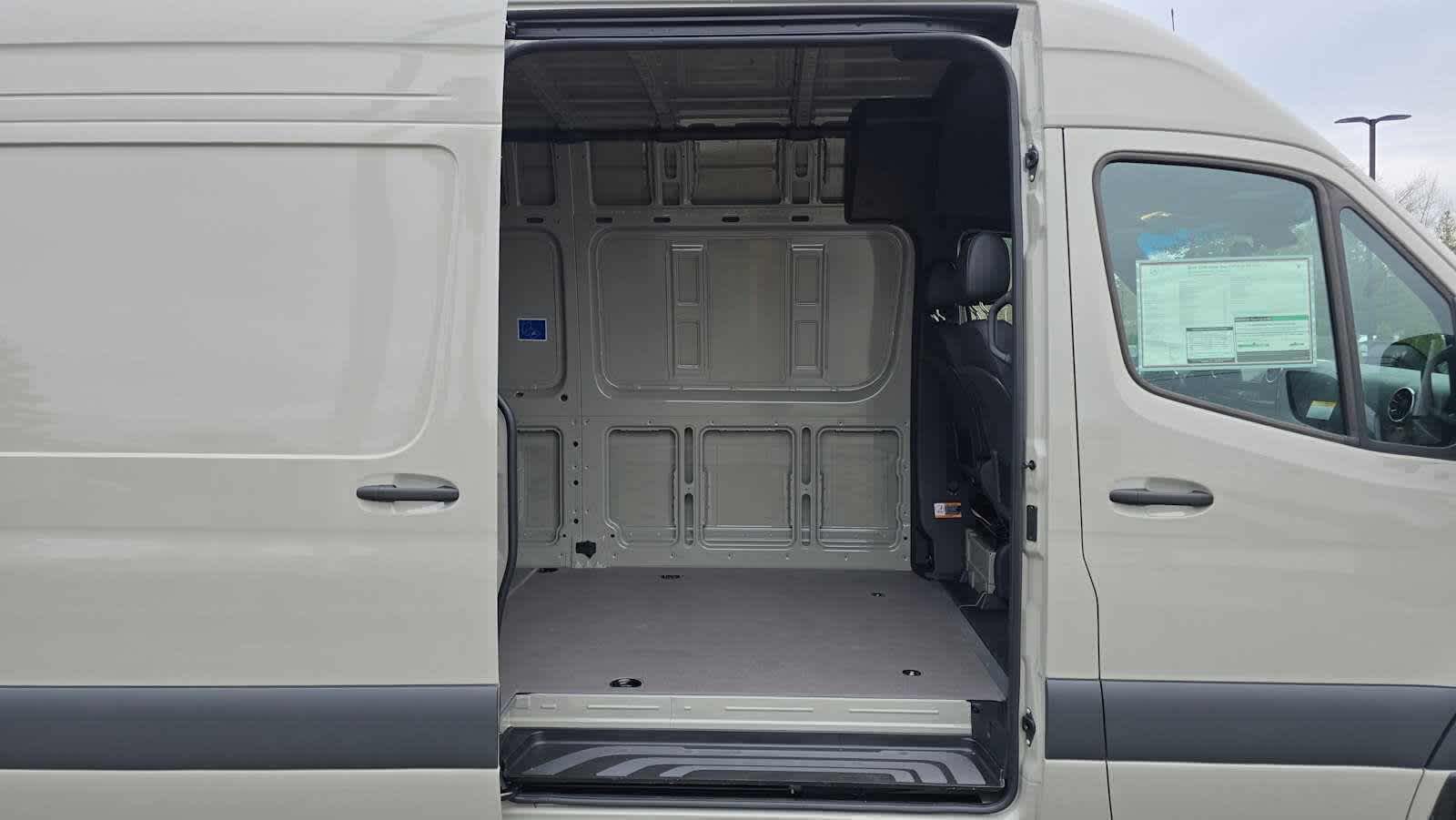 2026 Mercedes-Benz Sprinter 2500 High Roof I4 Diesel HO 170" AWD