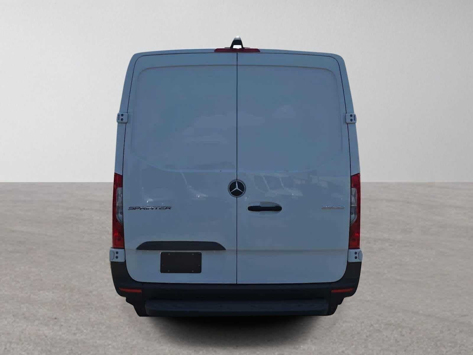 2025 Mercedes-Benz Sprinter Cargo Van 2500 Standard Roof I4 Diesel 144 RWD