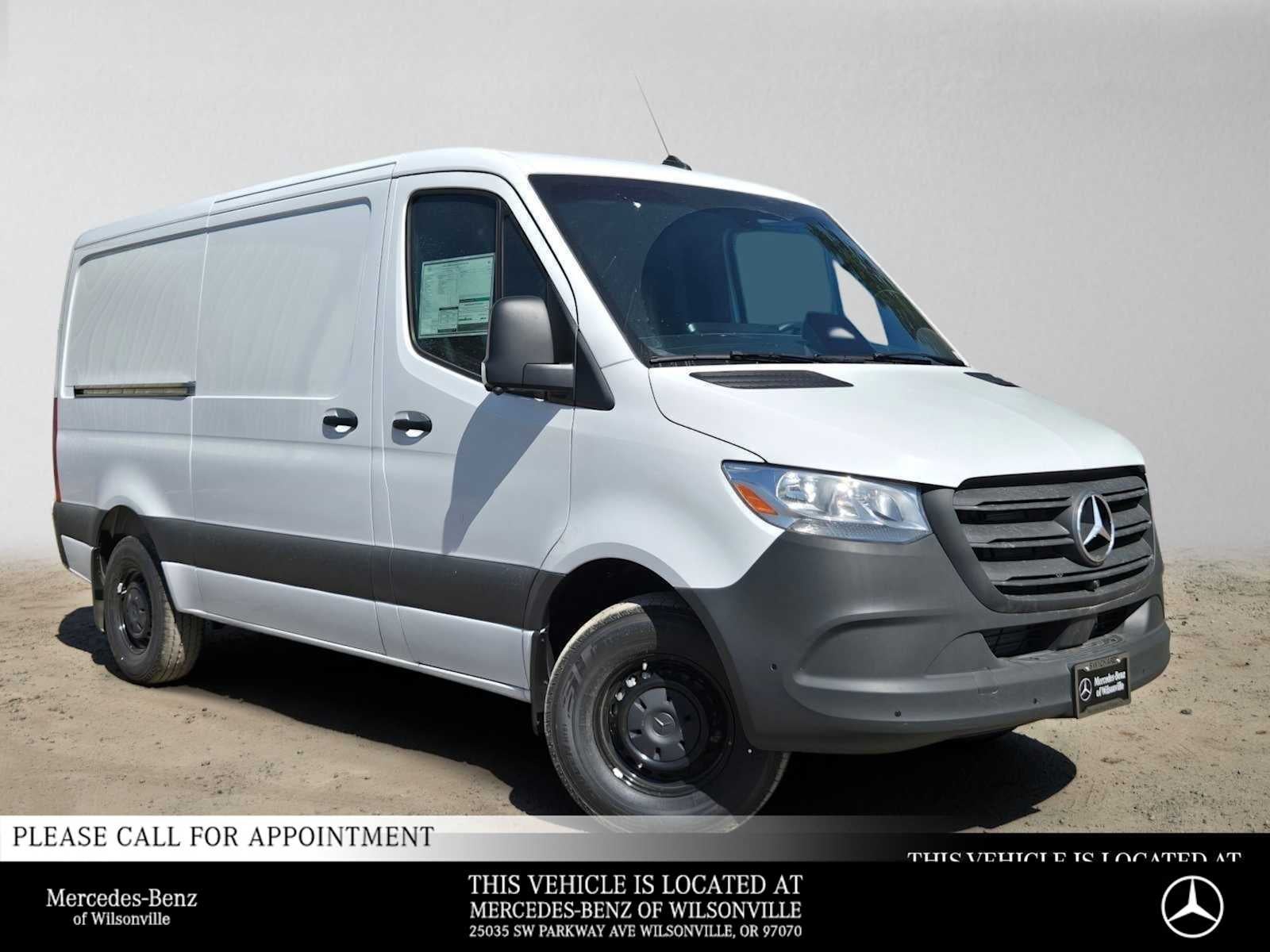 2026 Mercedes-Benz Sprinter 2500 Standard Roof I4 Diesel 144 RWD