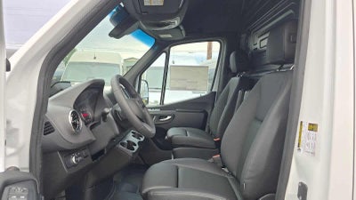 2025 Mercedes-Benz Sprinter Cargo Van 2500 Standard Roof I4 Diesel 144" RWD