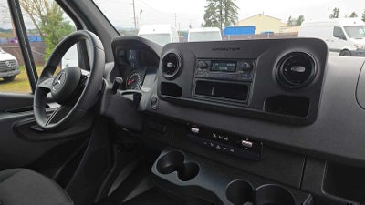 2025 Mercedes-Benz Sprinter Cargo Van 2500 Standard Roof I4 Diesel 144 RWD
