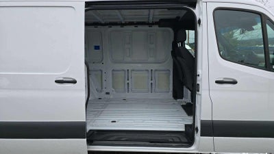2025 Mercedes-Benz Sprinter Cargo Van 2500 Standard Roof I4 Diesel 144 RWD