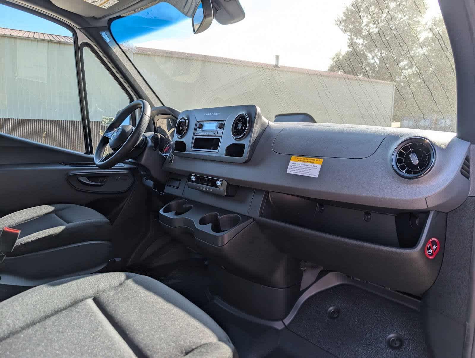 2025 Mercedes-Benz Sprinter Cargo Van 2500 Standard Roof I4 Diesel 144" RWD