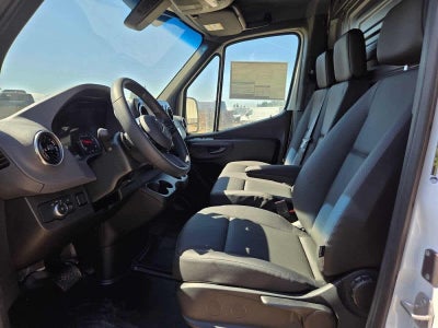 2026 Mercedes-Benz Sprinter 2500 Standard Roof I4 Diesel 144 RWD