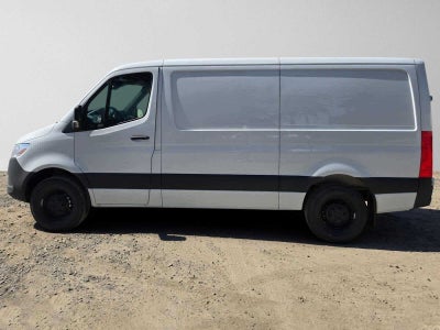 2026 Mercedes-Benz Sprinter 2500 Standard Roof I4 Diesel 144 RWD