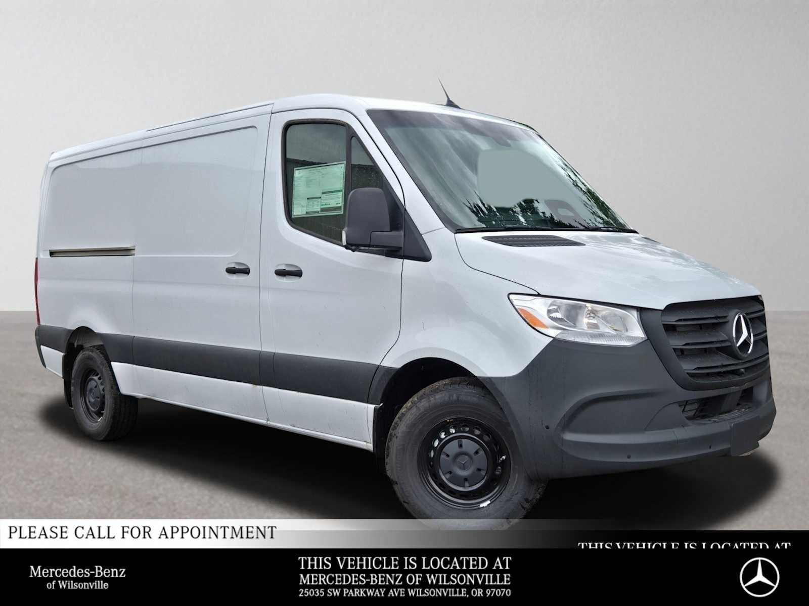 2026 Mercedes-Benz Sprinter 2500 Standard Roof I4 Diesel 144 RWD