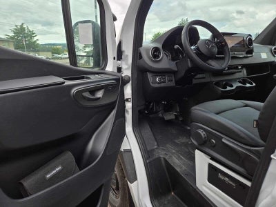 2026 Mercedes-Benz Sprinter 2500 Standard Roof I4 Diesel 144 RWD