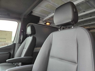 2026 Mercedes-Benz Sprinter 2500 Standard Roof I4 Diesel 144 RWD