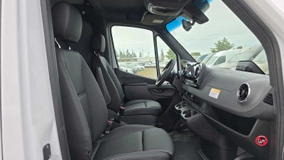 2026 Mercedes-Benz Sprinter 2500 Standard Roof I4 Diesel 144 RWD