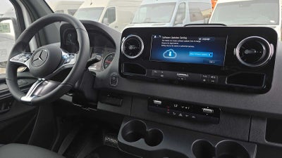 2026 Mercedes-Benz Sprinter 2500 Standard Roof I4 Diesel 144 RWD