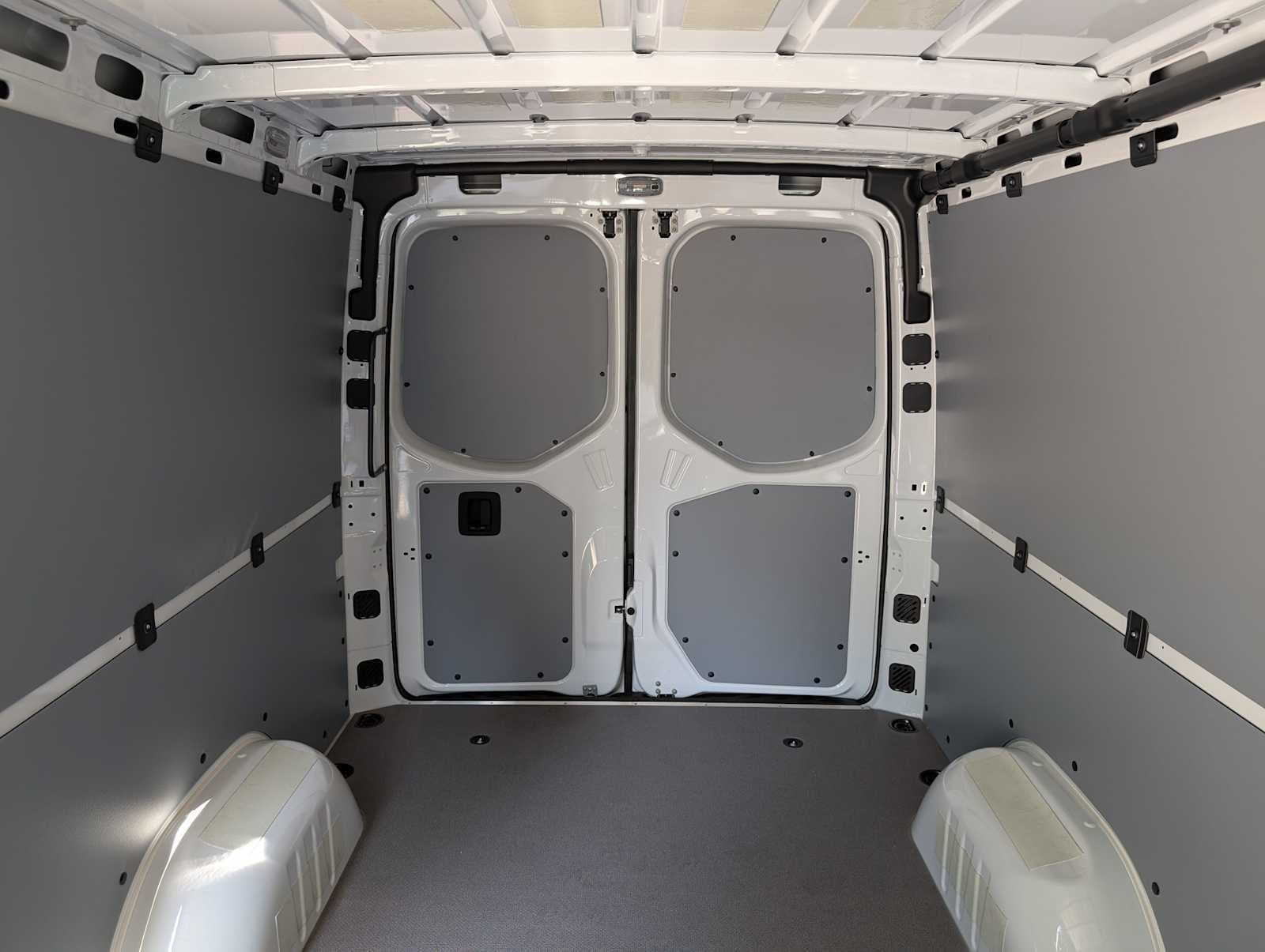 2026 Mercedes-Benz Sprinter 2500 Standard Roof I4 Diesel 144 RWD