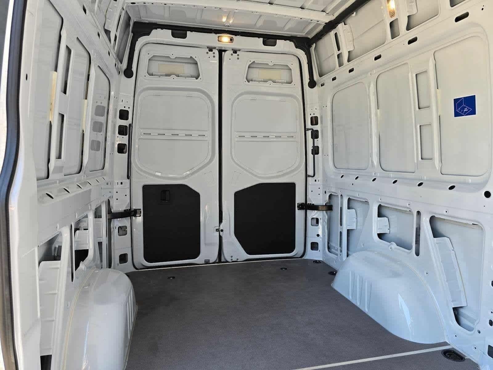 2025 Mercedes-Benz Sprinter Cargo Van 2500 Standard Roof I4 Diesel 144 RWD