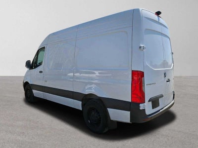 2025 Mercedes-Benz Sprinter Cargo Van 2500 Standard Roof I4 Diesel 144 RWD
