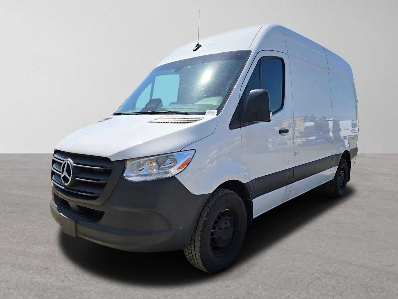 2025 Mercedes-Benz Sprinter Cargo Van 2500 Standard Roof I4 Diesel 144 RWD