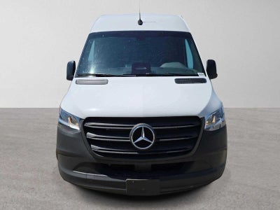 2025 Mercedes-Benz Sprinter Cargo Van 2500 Standard Roof I4 Diesel 144 RWD