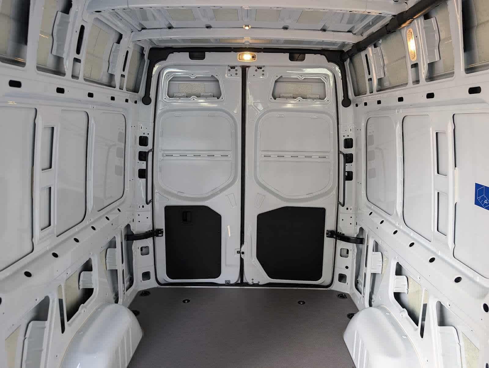 2025 Mercedes-Benz Sprinter Cargo Van 2500 Standard Roof I4 Diesel 144 RWD