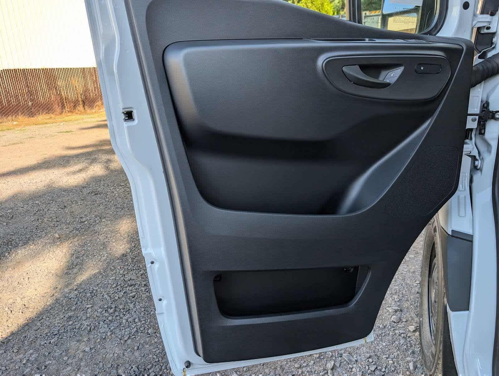 2025 Mercedes-Benz Sprinter Cargo Van 2500 Standard Roof I4 Diesel 144 RWD