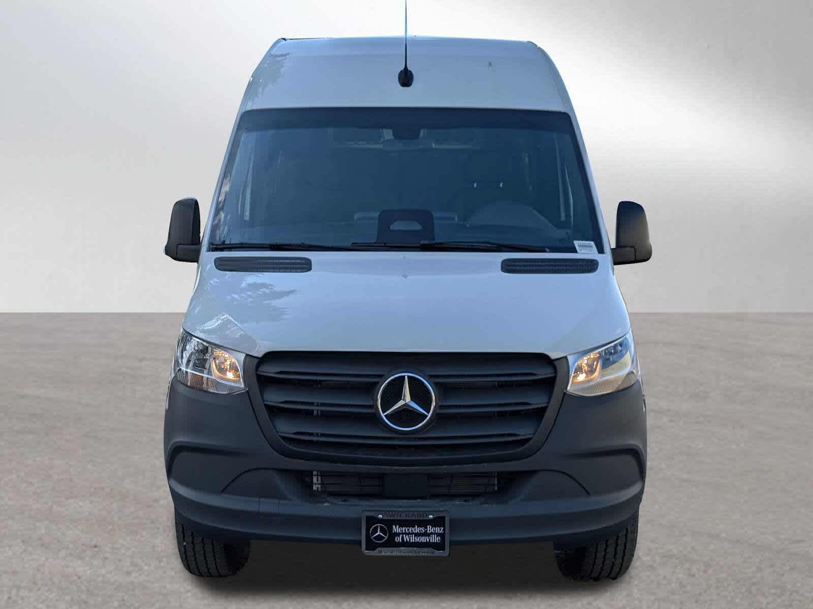 2025 Mercedes-Benz Sprinter Cargo Van 2500 Standard Roof I4 Diesel 144 RWD