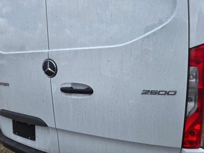 2026 Mercedes-Benz Sprinter 2500 Standard Roof I4 Diesel 144 RWD
