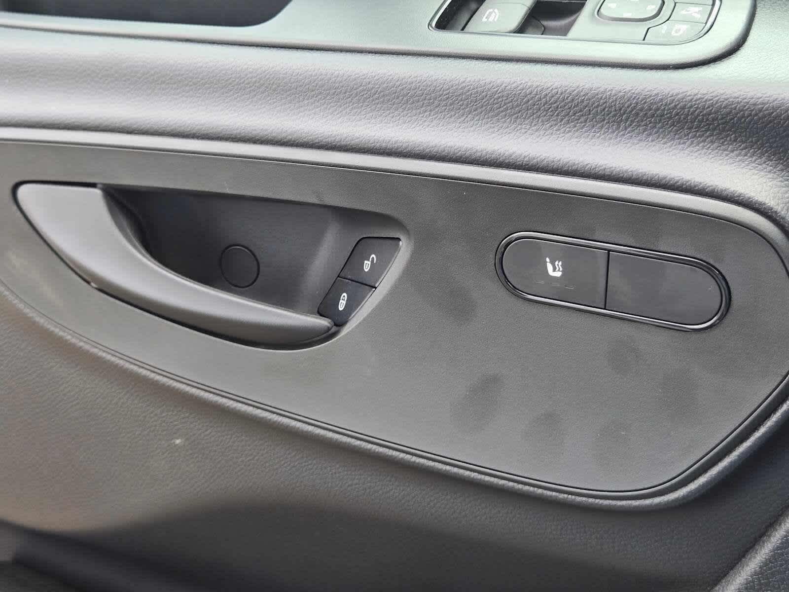 2026 Mercedes-Benz Sprinter 2500 Standard Roof I4 Diesel 144 RWD