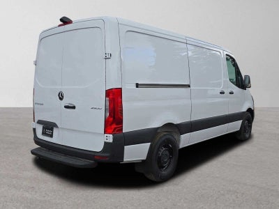 2026 Mercedes-Benz Sprinter 2500 Standard Roof I4 Diesel 144 RWD