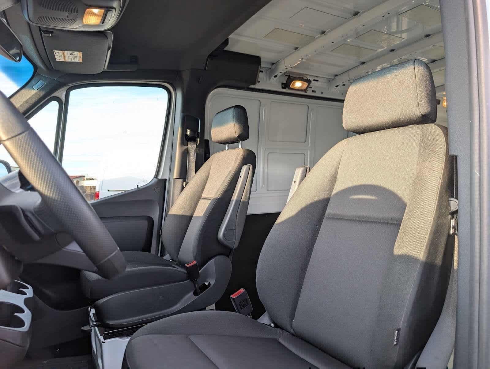 2025 Mercedes-Benz Sprinter Cargo Van 2500 Standard Roof I4 Diesel 144 RWD