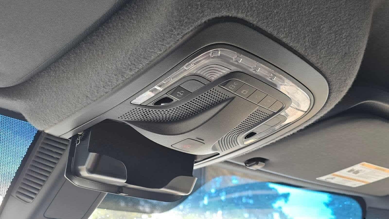 2026 Mercedes-Benz Sprinter 2500 Standard Roof I4 Diesel 144 RWD