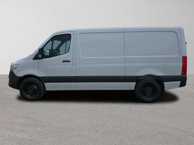 2026 Mercedes-Benz Sprinter 2500 Standard Roof I4 Diesel 144 RWD