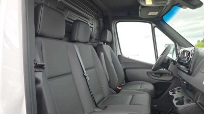 2026 Mercedes-Benz Sprinter 2500 Standard Roof I4 Diesel 144 RWD