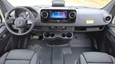 2026 Mercedes-Benz Sprinter 2500 Standard Roof I4 Diesel 144 RWD