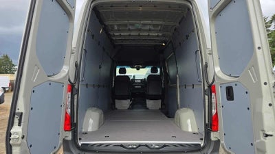 2026 Mercedes-Benz Sprinter 2500 Standard Roof I4 Diesel 144 RWD