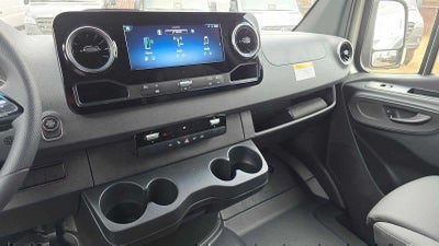 2026 Mercedes-Benz Sprinter 2500 Standard Roof I4 Diesel 144 RWD