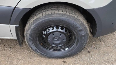 2026 Mercedes-Benz Sprinter 2500 Standard Roof I4 Diesel 144 RWD