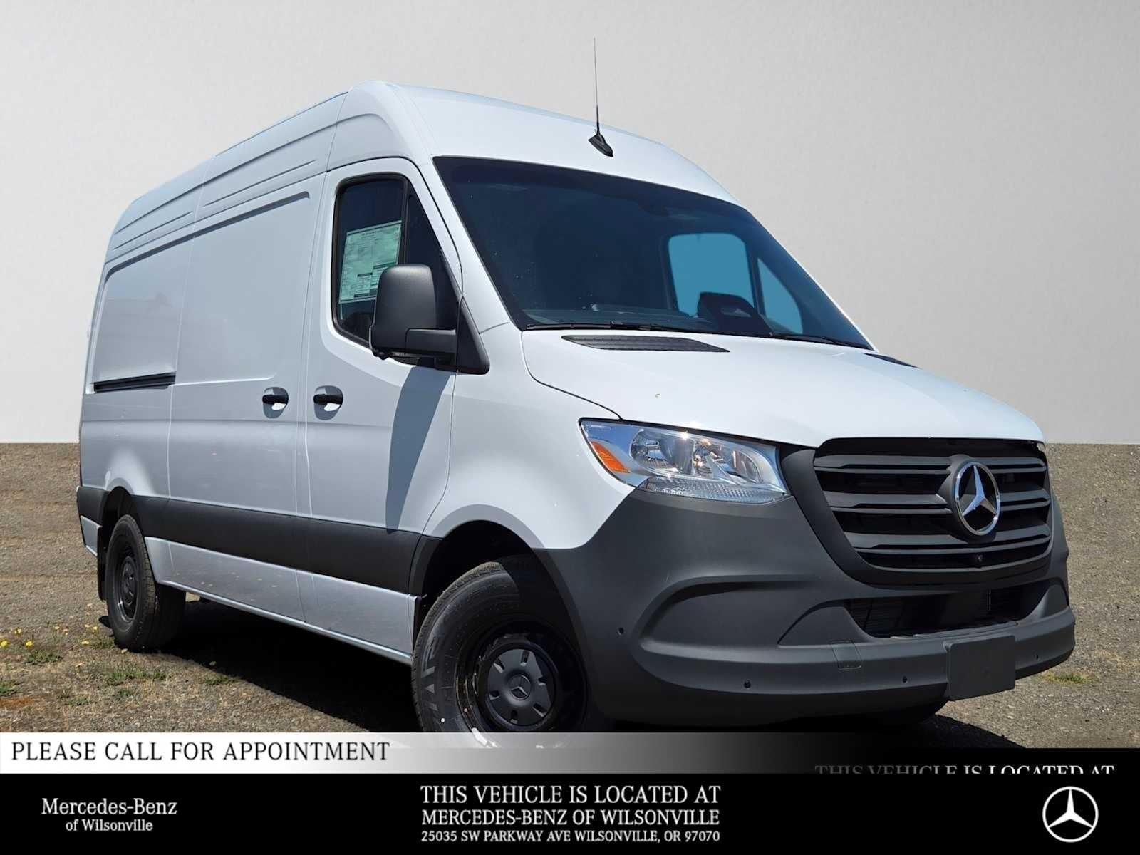 2026 Mercedes-Benz Sprinter 2500 Standard Roof I4 Diesel 144 RWD