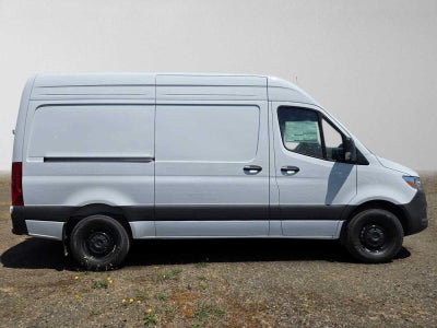 2026 Mercedes-Benz Sprinter 2500 Standard Roof I4 Diesel 144 RWD