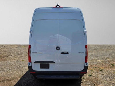 2026 Mercedes-Benz Sprinter 2500 Standard Roof I4 Diesel 144 RWD