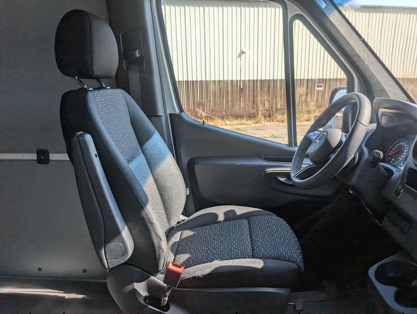 2025 Mercedes-Benz Sprinter Cargo Van 2500 Standard Roof I4 Diesel 144 RWD